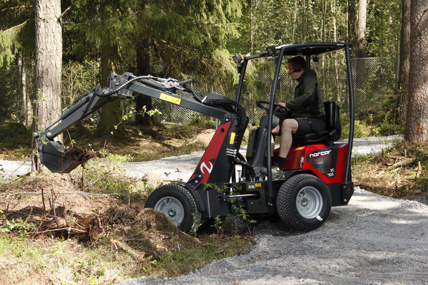 CHARGEUSE NORCAR ARTICULEE 755XC EASY