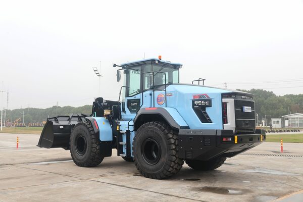 CHARGEUR SANY SW956E